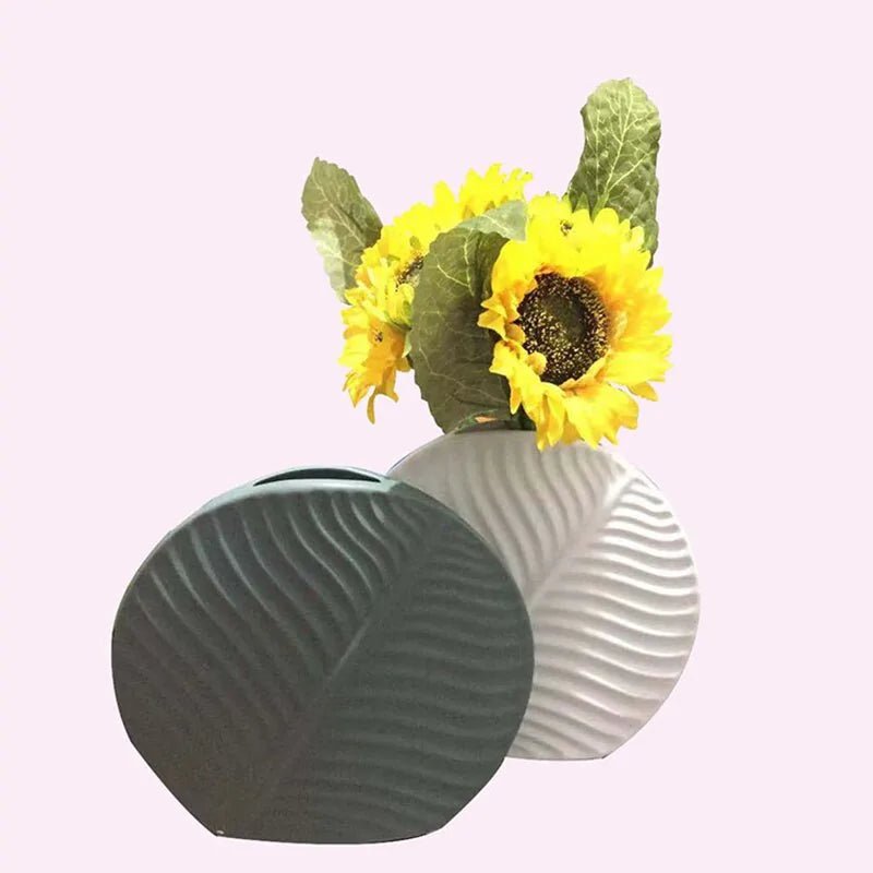 Ceramic Vase - Lirana Decor