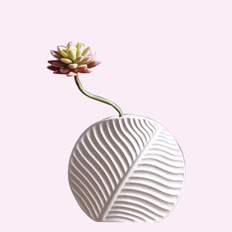 Ceramic Vase - Lirana Decor