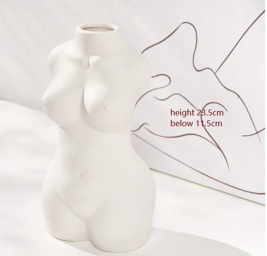 Sculpture Vase - Lirana Decor
