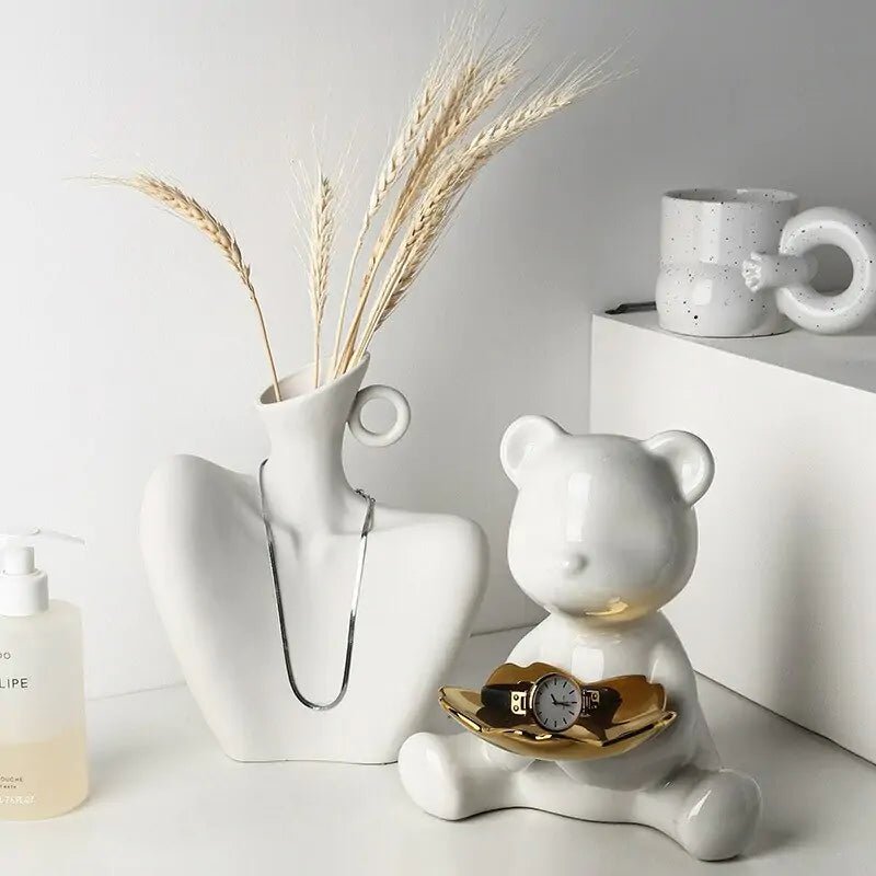 Sculpture Vase - Lirana Decor